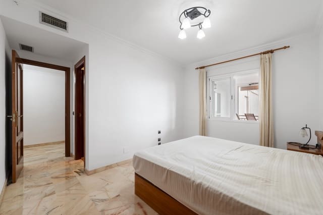 3 sypialnia Apartament na sprzedaż w Torrequebrada, Benalmádena z basenem garażem - 525 000 € (Ref: 9669760)