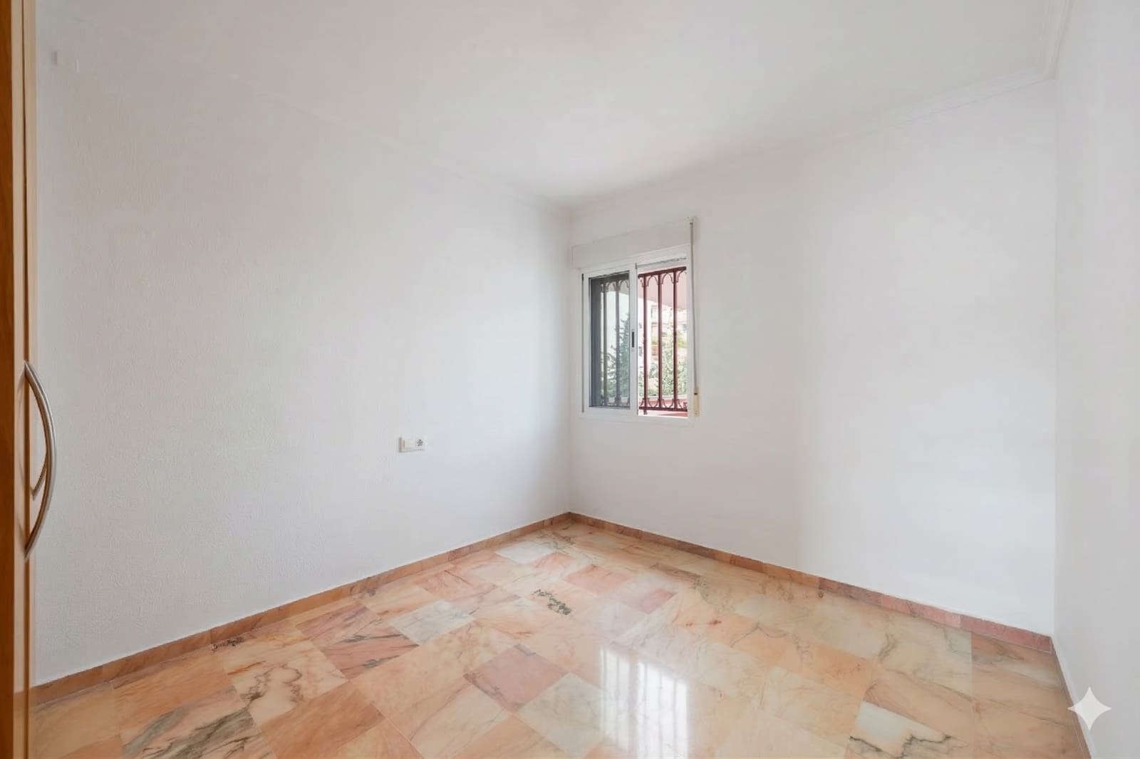 3 soveværelse Lejlighed til salg i Torrequebrada med swimmingpool garage - € 499.000 (Ref: 9669760)