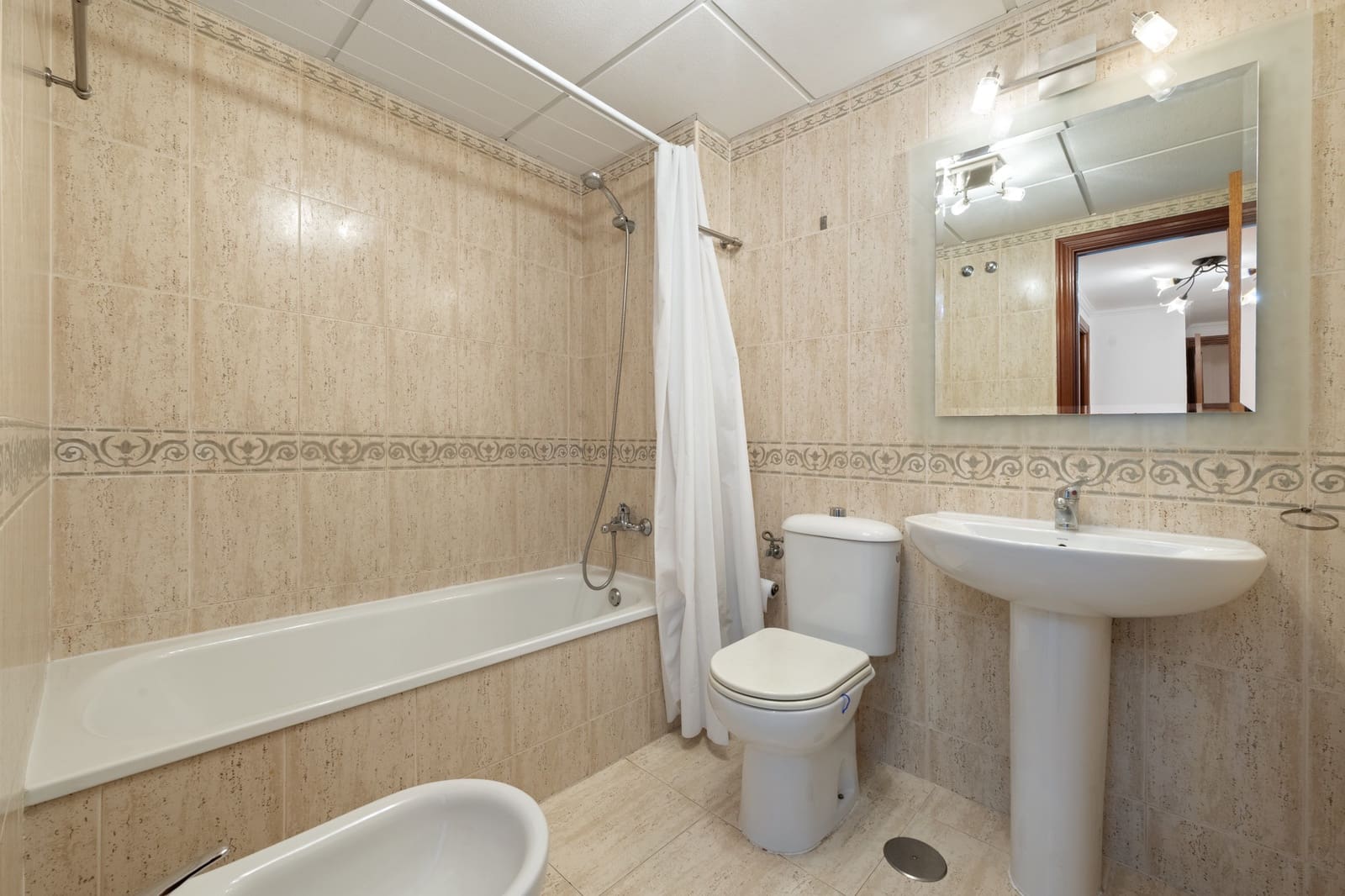 3 soveværelse Lejlighed til salg i Torrequebrada med swimmingpool garage - € 499.000 (Ref: 9669760)