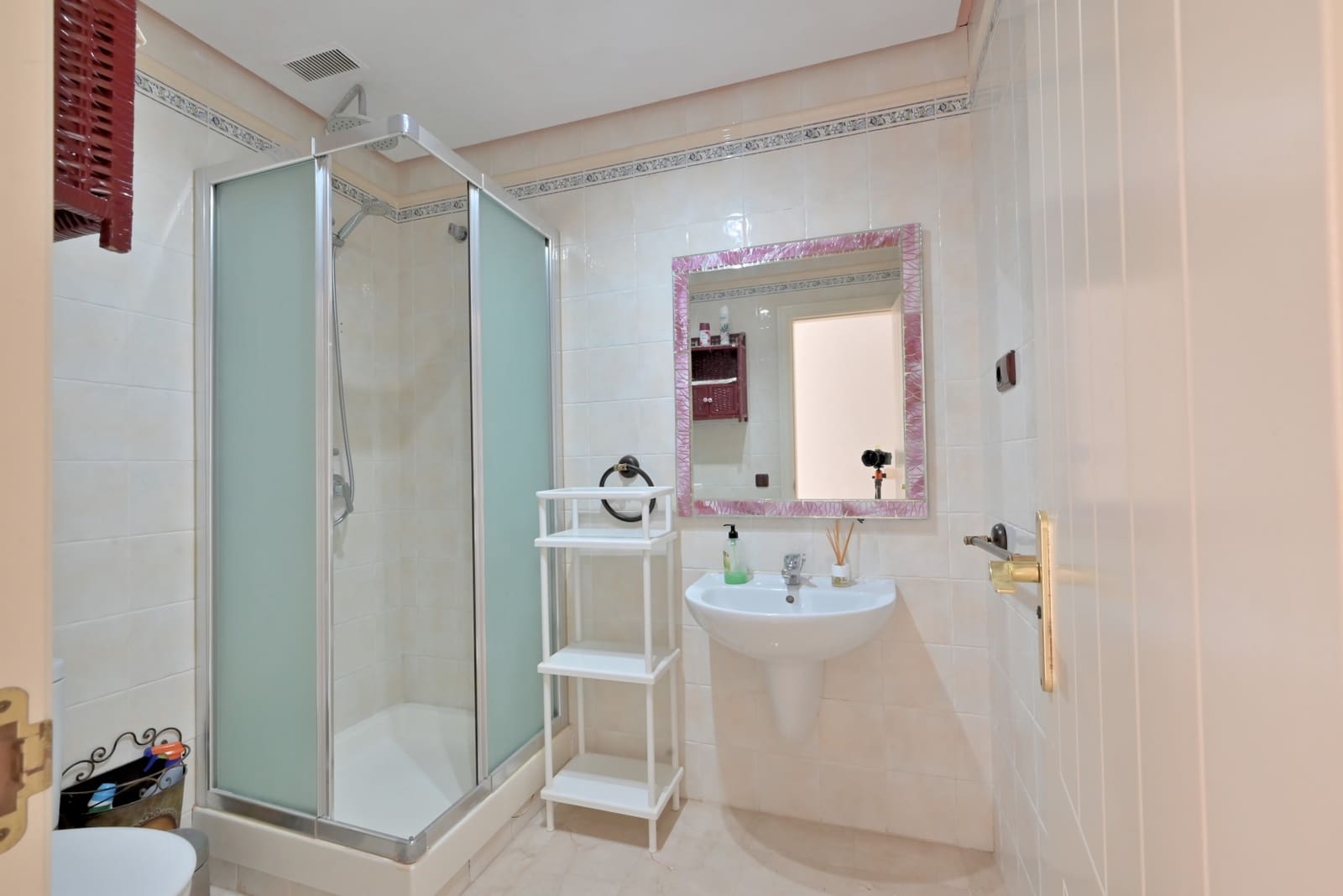 2 sypialnia Apartament na sprzedaż w Calahonda z basenem - 355 000 € (Ref: 9676638)