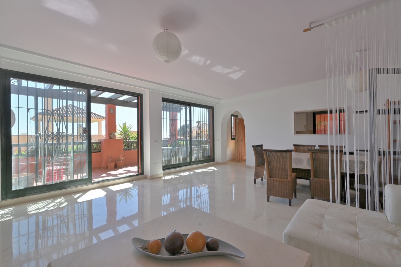 2 sypialnia Apartament na sprzedaż w Calahonda z basenem - 355 000 € (Ref: 9676638)