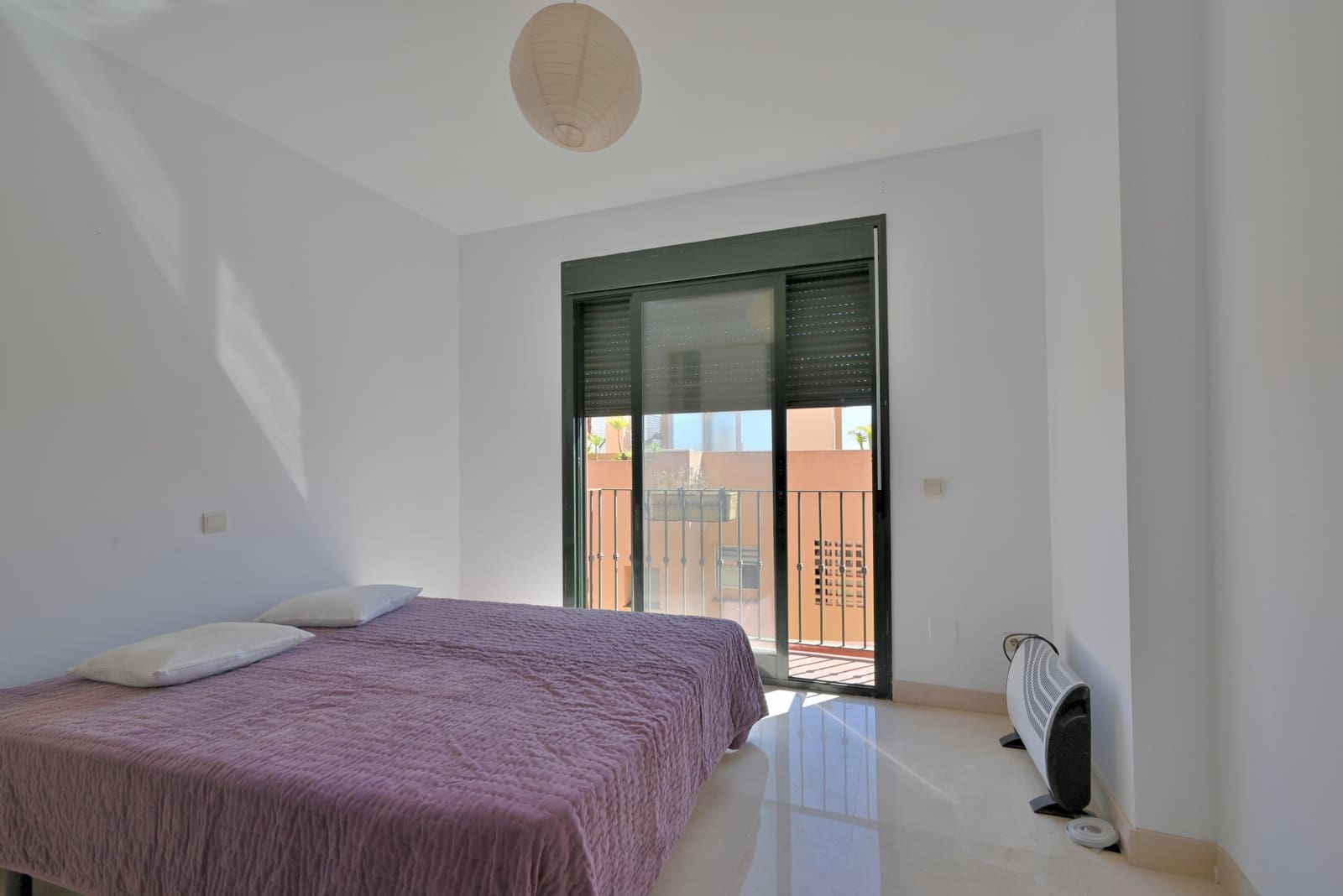 2 sypialnia Apartament na sprzedaż w Calahonda z basenem - 355 000 € (Ref: 9676638)