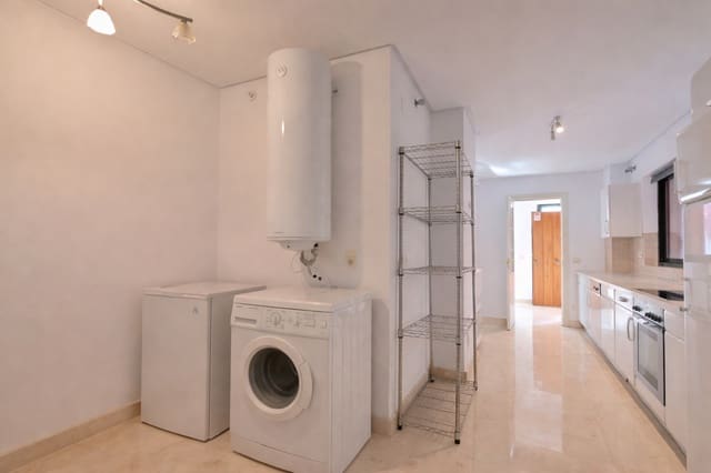 2 soverom Leilighet til salgs i Calahonda, Mijas med svømmebasseng - € 355 000 (Ref: 9676638)