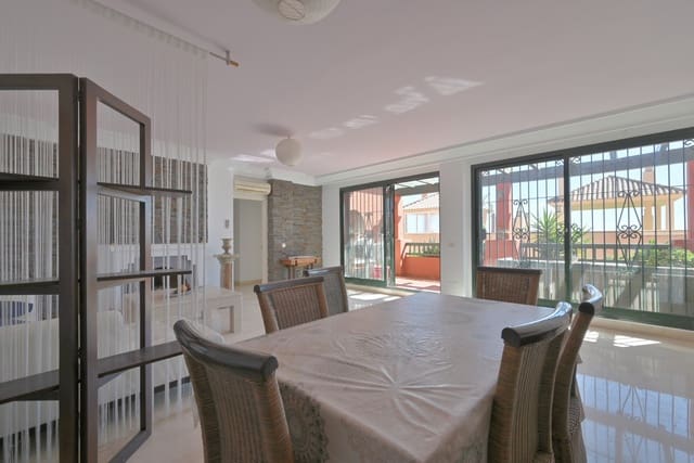 2 soverom Leilighet til salgs i Calahonda, Mijas med svømmebasseng - € 355 000 (Ref: 9676638)