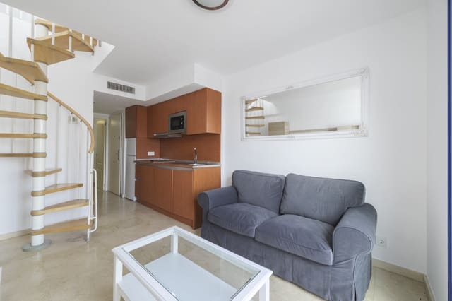 1 sypialnia Penthouse na sprzedaż w Benalmadena Costa, Benalmádena z basenem garażem - 259 000 € (Ref: 9679368)