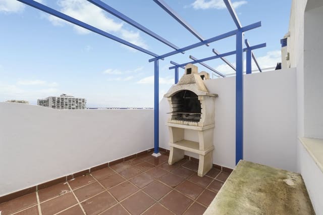 1 sypialnia Penthouse na sprzedaż w Benalmadena Costa, Benalmádena z basenem garażem - 259 000 € (Ref: 9679368)