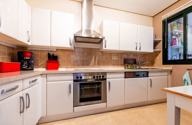 2 slaapkamer Penthouse te koop in Calahonda, Mijas met zwembad garage - € 360.000 (Ref: 9697938)