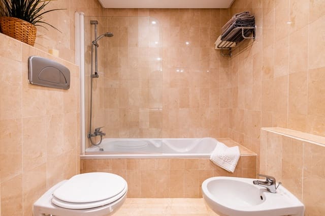 2 slaapkamer Penthouse te koop in Calahonda, Mijas met zwembad garage - € 360.000 (Ref: 9697938)