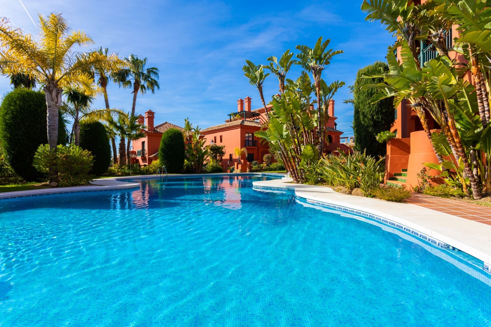 2 chambre Penthouse à vendre à Calahonda avec piscine garage - 360 000 € (Ref: 9697938)