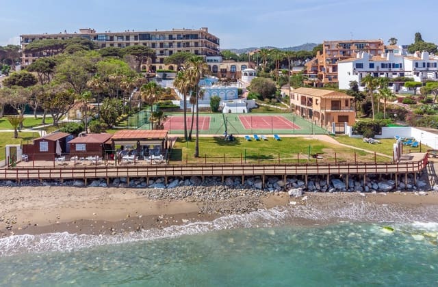 Studio till salu i Calahonda, Mijas med pool - 175 000 € (Ref: 9700339)
