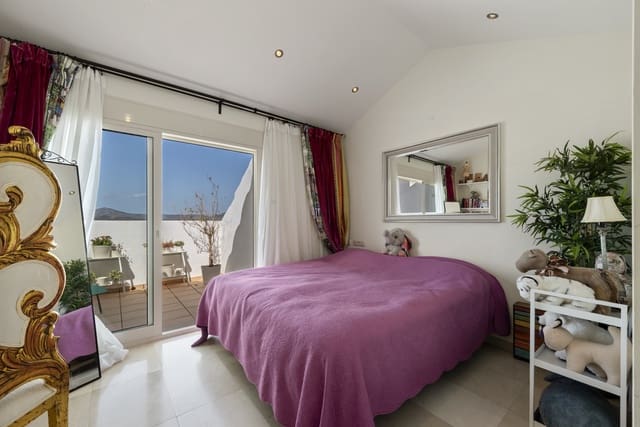 3 bedroom Townhouse for sale in Mijas Costa, Mijas with pool garage - € 535,000 (Ref: 9700340)