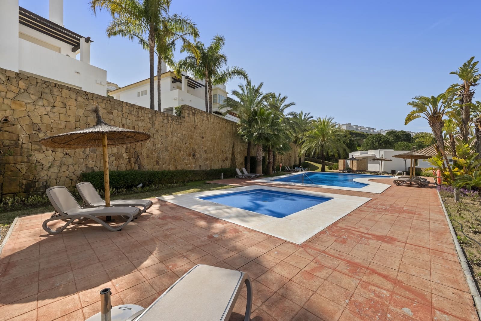 3 bedroom Townhouse for sale in Mijas Costa with pool garage - € 535,000 (Ref: 9700340)