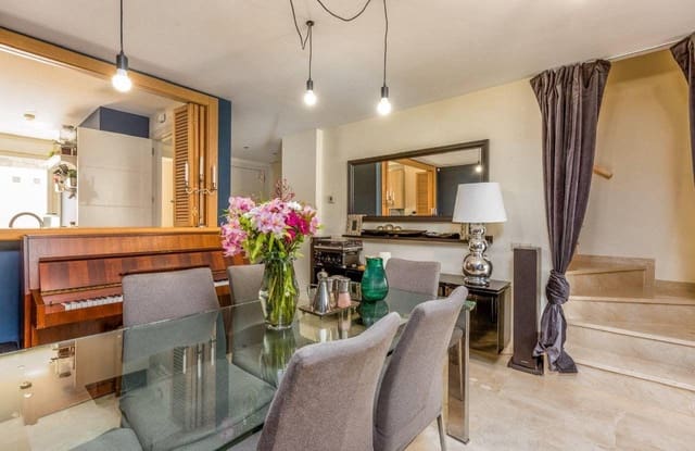 3 bedroom Townhouse for sale in Mijas Costa, Mijas with pool garage - € 530,000 (Ref: 9700340)