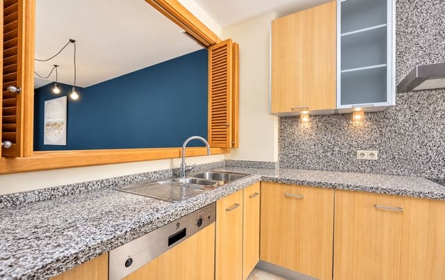 3 soveværelse Byhus til salg i Mijas Costa, Mijas med swimmingpool garage - € 506.000 (Ref: 9700340)
