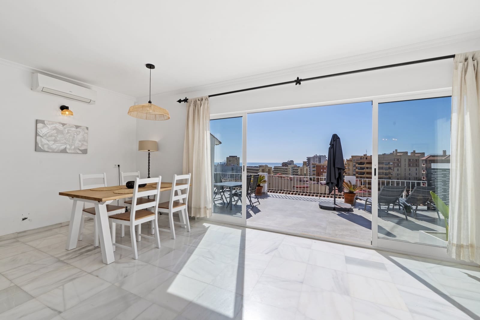 4 chambre Villa/Maison à vendre à Fuengirola avec garage - 795 000 € (Ref: 9700341)