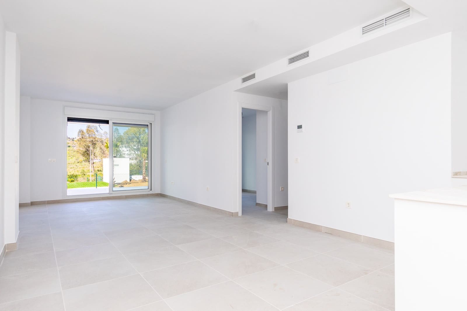 2 sypialnia Apartament na sprzedaż w La Cala de Mijas z basenem garażem - 349 000 € (Ref: 9719338)