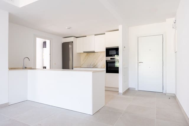 2 makuuhuone Huoneisto myytävänä paikassa La Cala de Mijas, Mijas mukana uima-altaan 
autotalli - 349 000 € (Ref: 9719338)