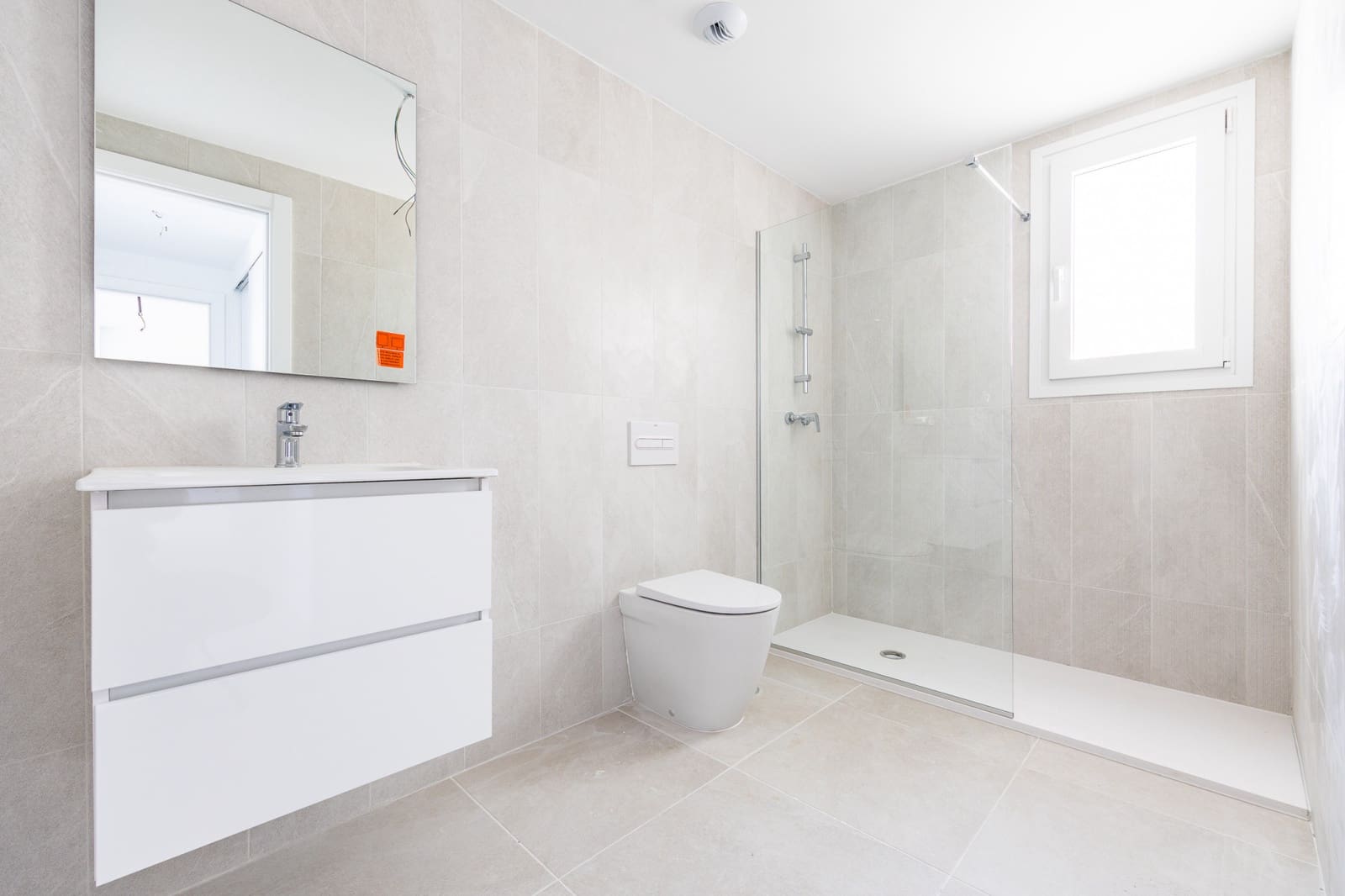 2 sypialnia Apartament na sprzedaż w La Cala de Mijas z basenem garażem - 349 000 € (Ref: 9719338)