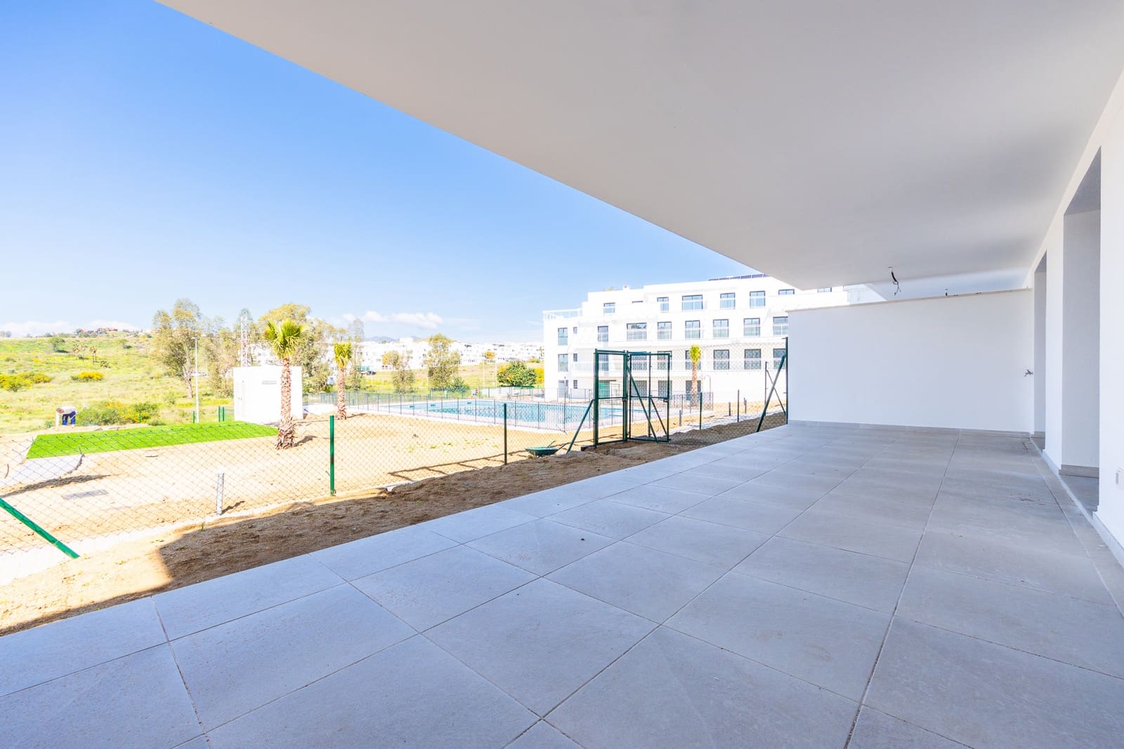 2 sypialnia Apartament na sprzedaż w La Cala de Mijas z basenem garażem - 349 000 € (Ref: 9719338)