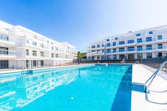 Ático de 2 habitaciones en La Cala de Mijas, Mijas en venta con piscina garaje - 419.000 € (Ref: 9719339)