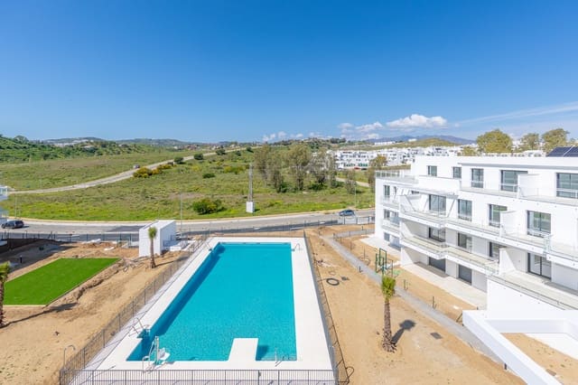 Ático de 2 habitaciones en La Cala de Mijas, Mijas en venta con piscina garaje - 419.000 € (Ref: 9719339)