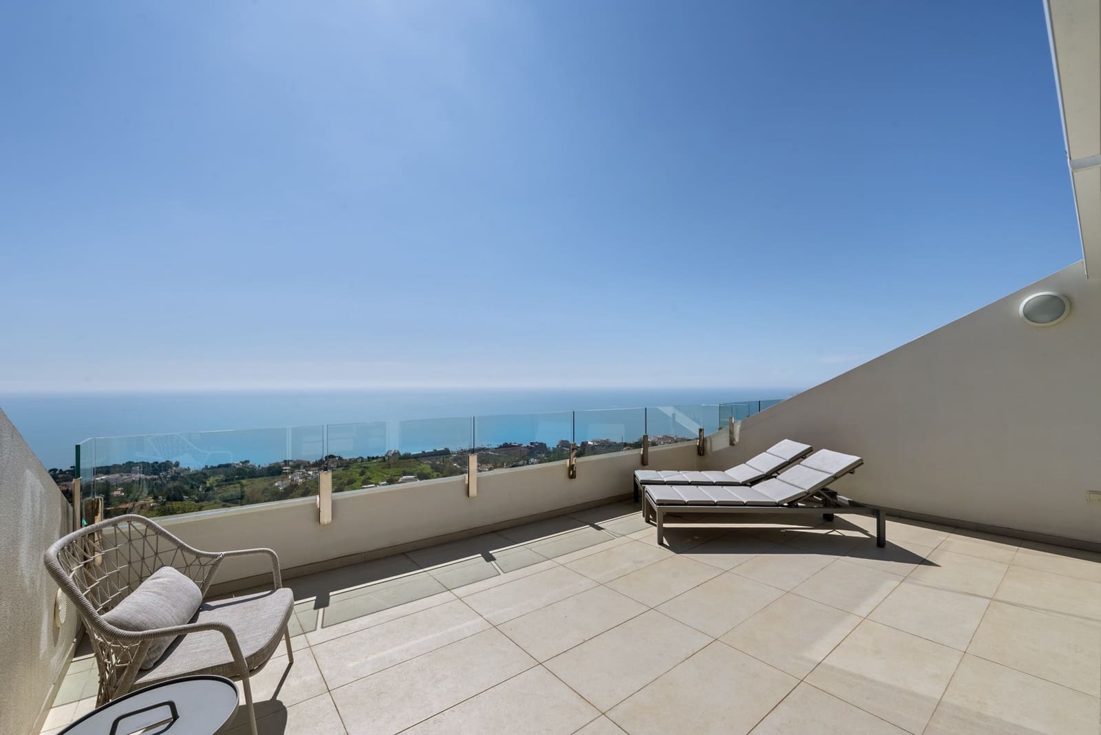 3 slaapkamer Penthouse te koop in Benalmadena met zwembad garage - € 1.225.000 (Ref: 9719340)