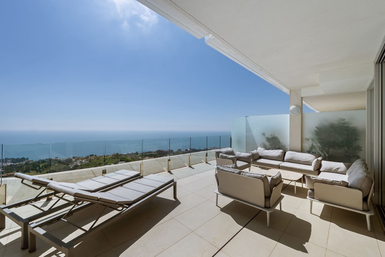 3 slaapkamer Penthouse te koop in Benalmadena met zwembad garage - € 1.225.000 (Ref: 9719340)