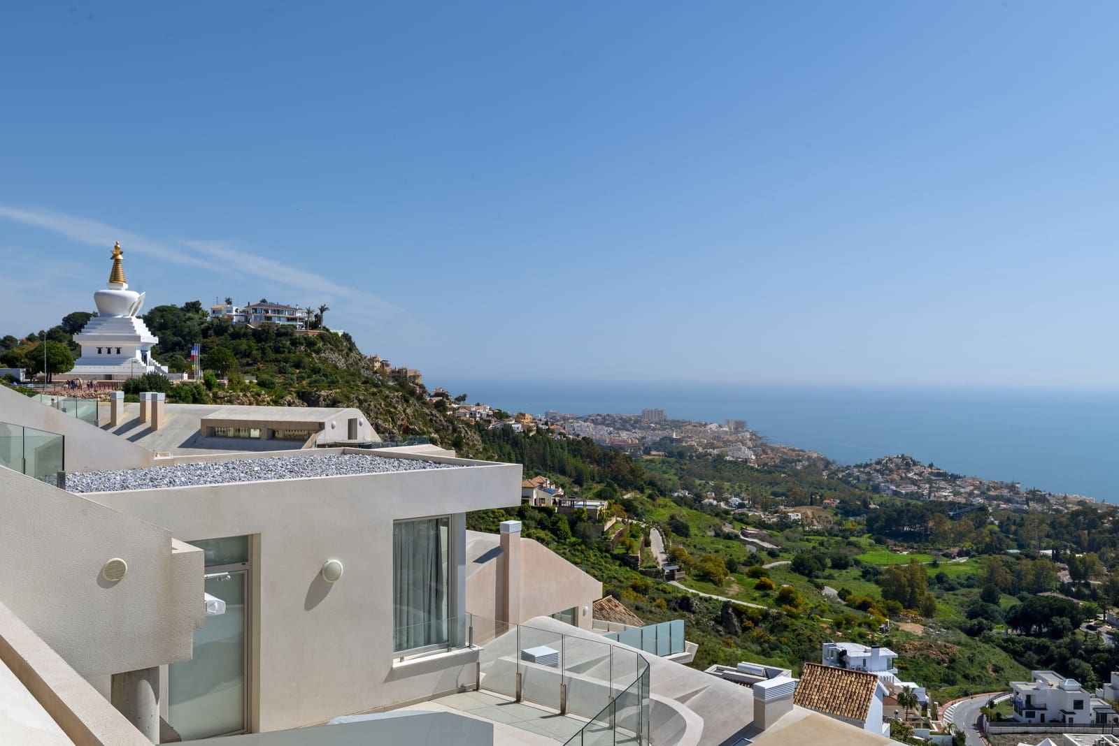 3 slaapkamer Penthouse te koop in Benalmadena met zwembad garage - € 1.225.000 (Ref: 9719340)