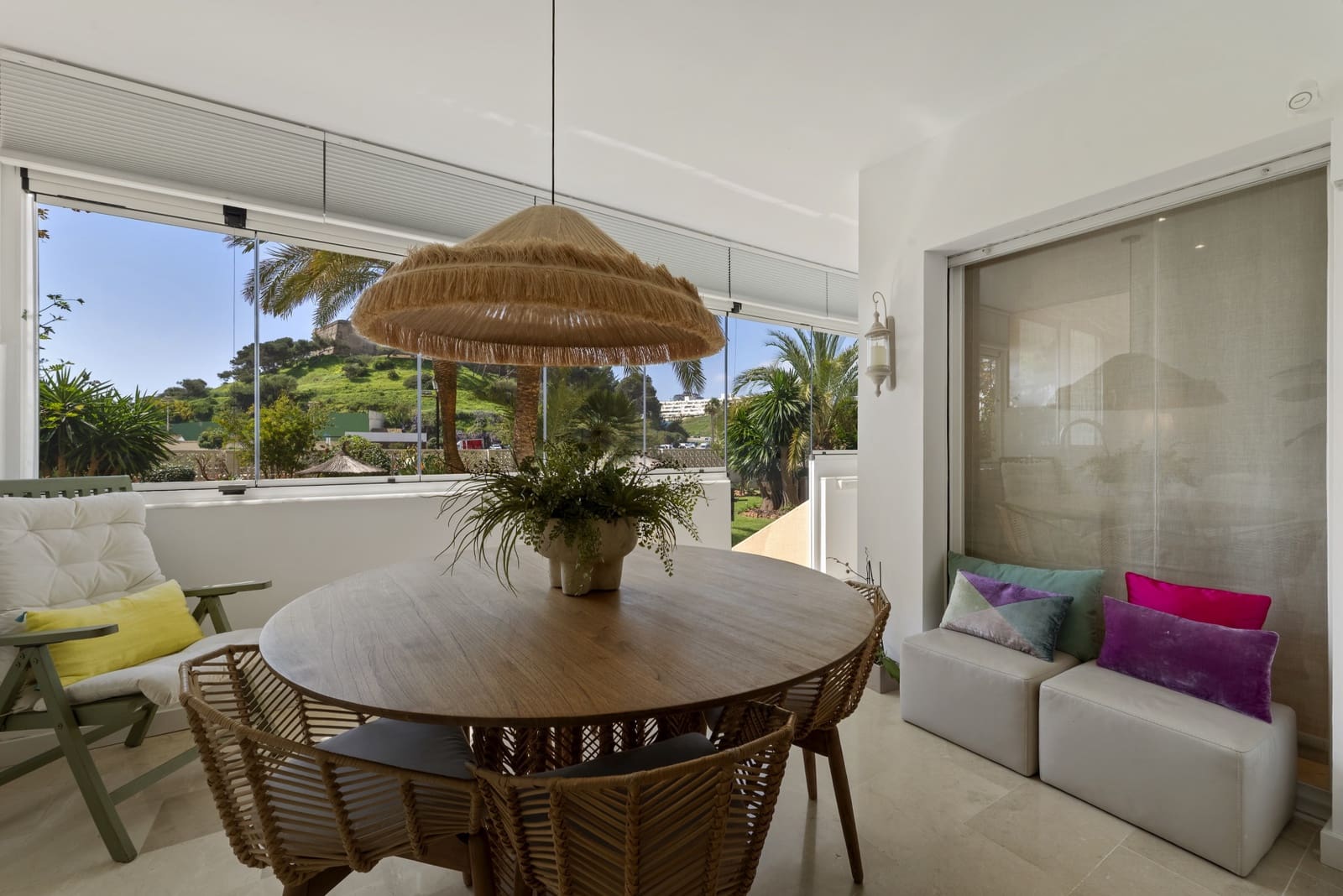 2 bedroom Apartment for sale in Fuengirola with pool garage - € 799,000 (Ref: 9720987)