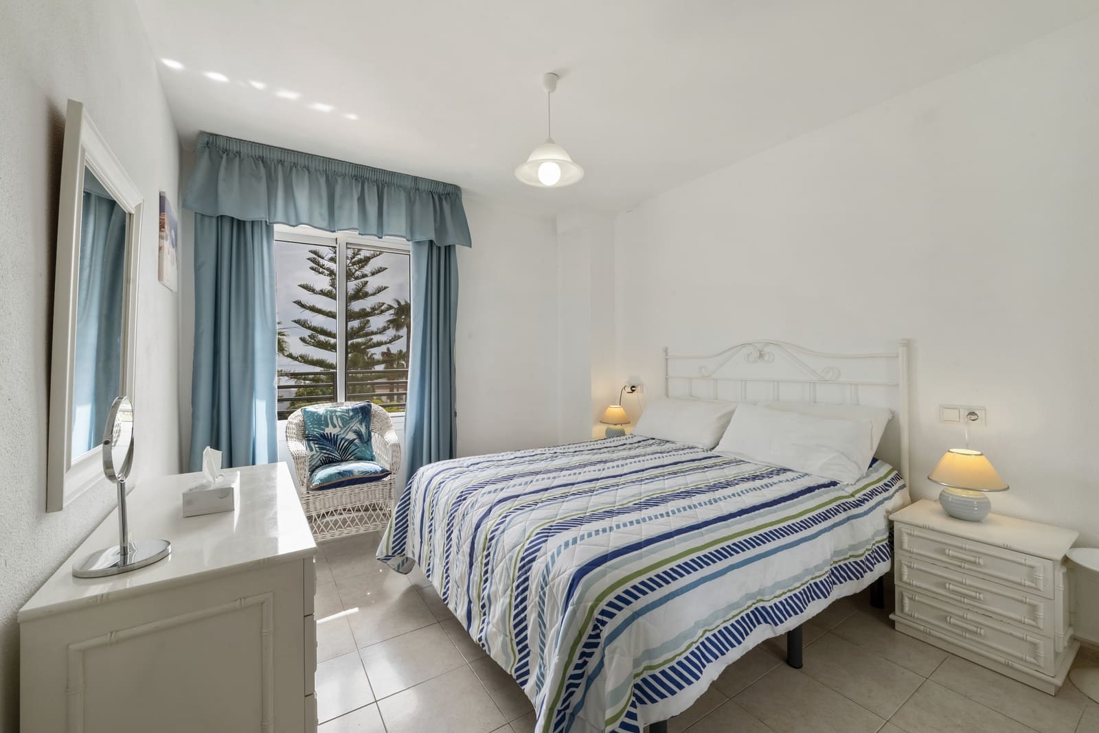 2 sypialnia Apartament na sprzedaż w Mijas Costa z basenem garażem - 320 000 € (Ref: 9720988)