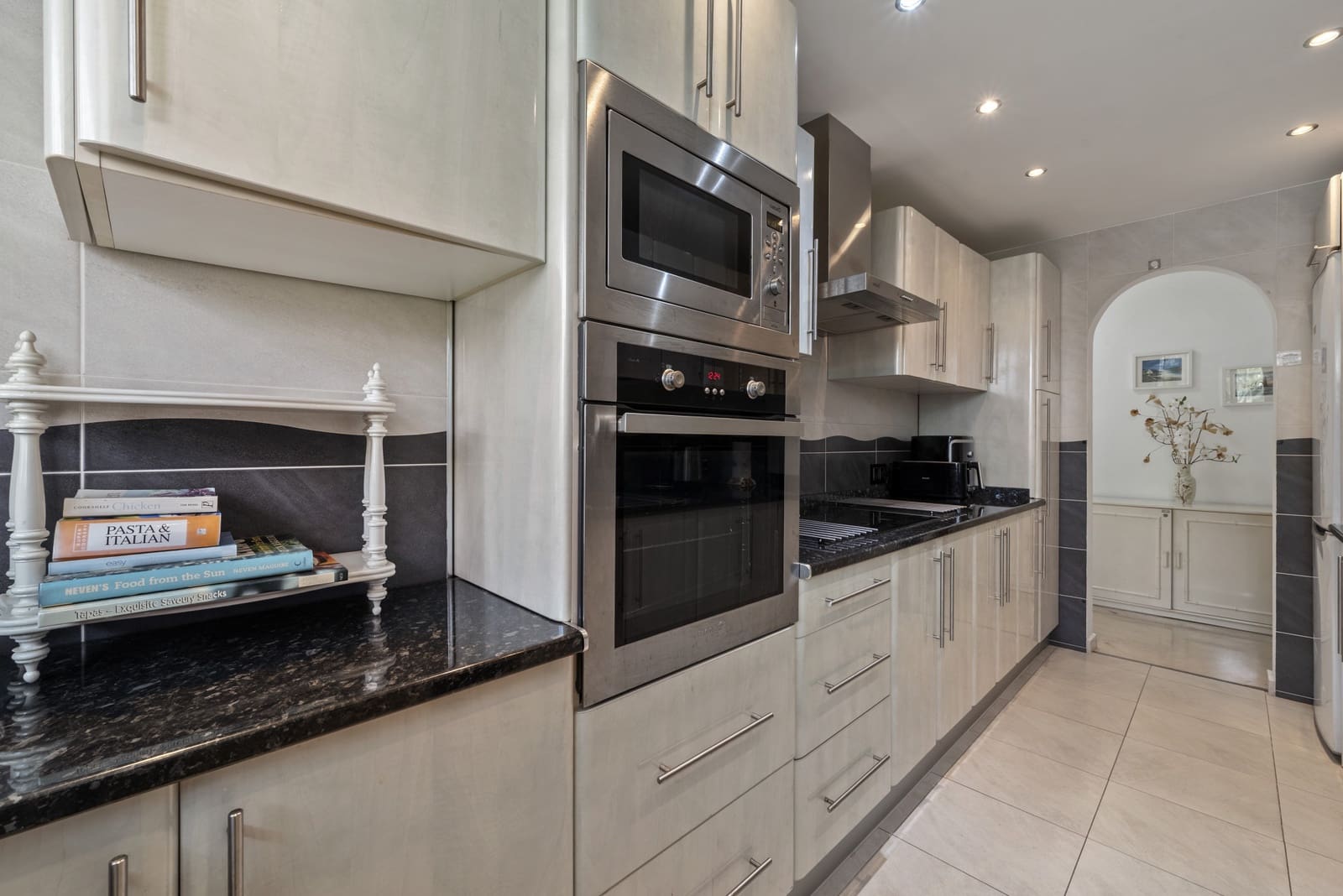 2 sypialnia Apartament na sprzedaż w Mijas Costa z basenem garażem - 320 000 € (Ref: 9720988)