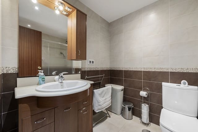 2 sypialnia Apartament na sprzedaż w Mijas Costa, Mijas z basenem garażem - 320 000 € (Ref: 9720988)