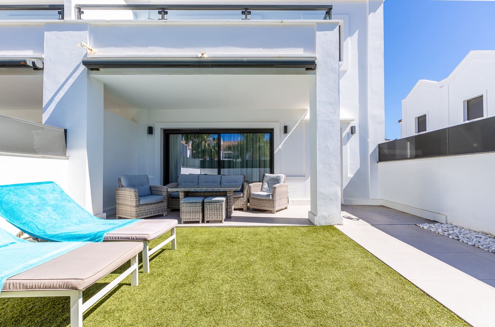 Pareado de 3 habitaciones en La Cala de Mijas en venta con piscina garaje - 850.000 € (Ref: 9745203)