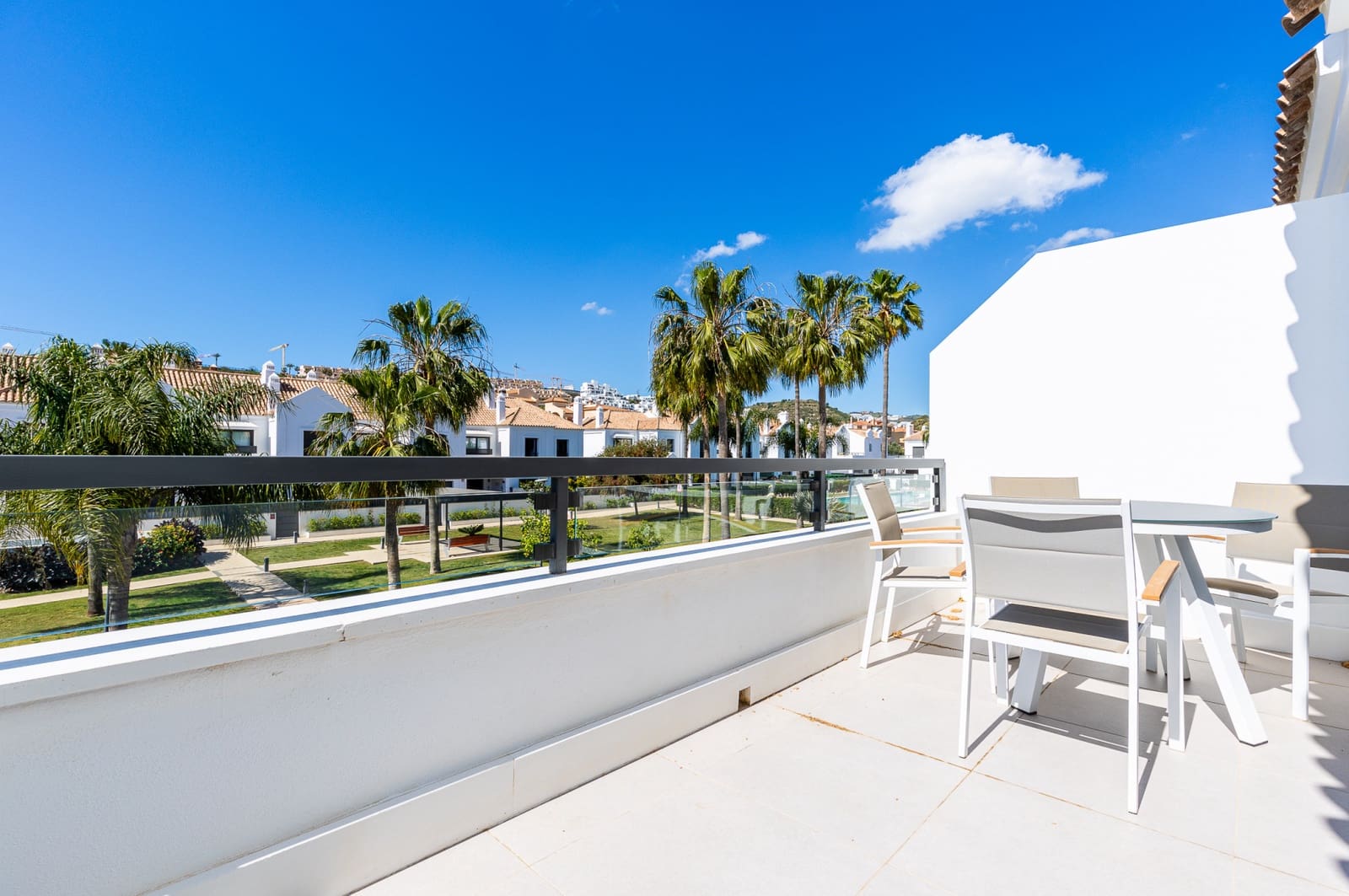 Pareado de 3 habitaciones en La Cala de Mijas en venta con piscina garaje - 850.000 € (Ref: 9745203)