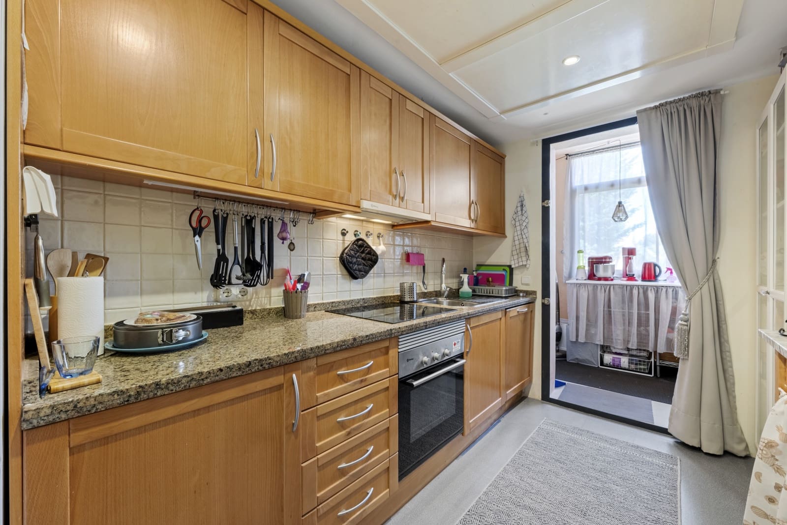 Apartamento de 2 habitaciones en Calahonda en venta con piscina garaje - 385.000 € (Ref: 9755109)