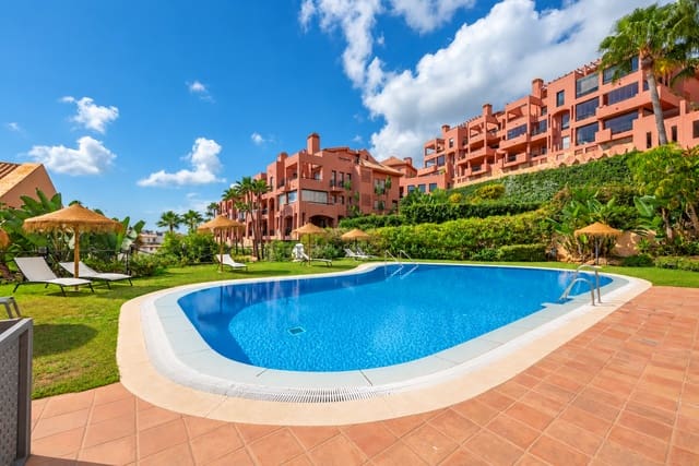 2 bedroom Apartment for sale in Calahonda, Mijas with pool garage - € 359,000 (Ref: 9755109)