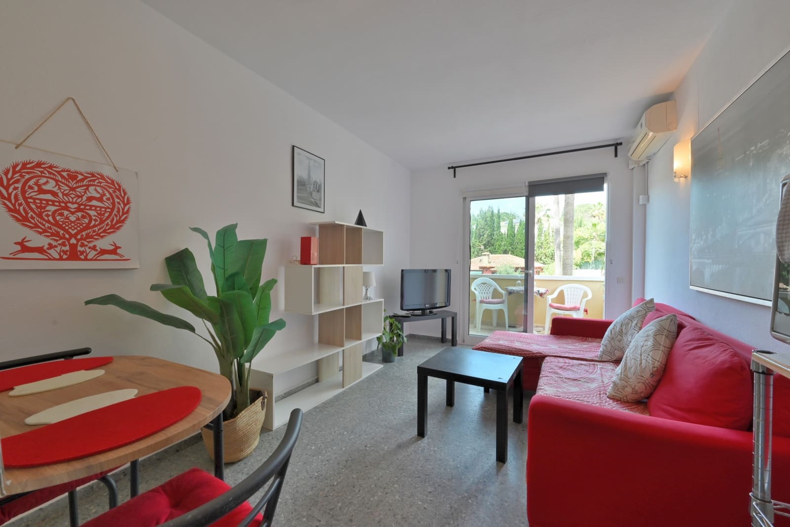 Apartamento de 1 habitación en Marbella en venta con piscina - 265.000 € (Ref: 9772583)