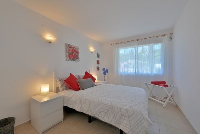 1 bedroom Apartment for sale in Marbella with pool - € 265,000 (Ref: 9772583)