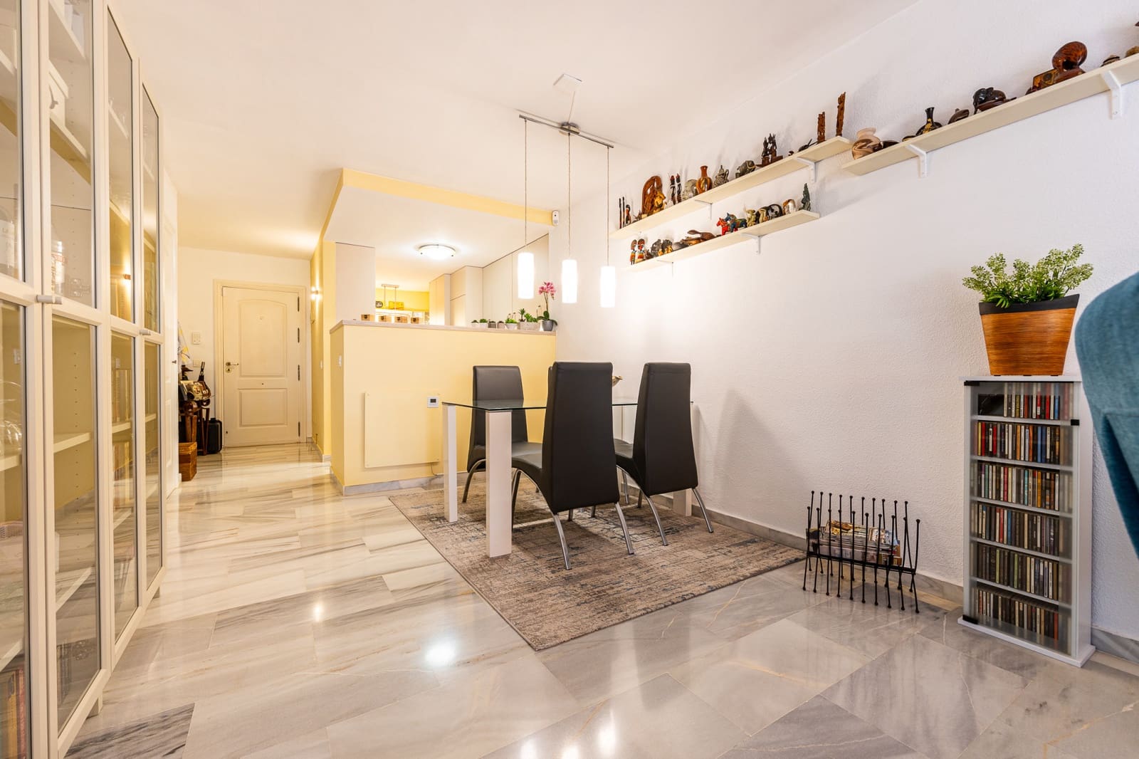 2 quarto Apartamento para venda em Calahonda com piscina - 295 000 € (Ref: 9796890)