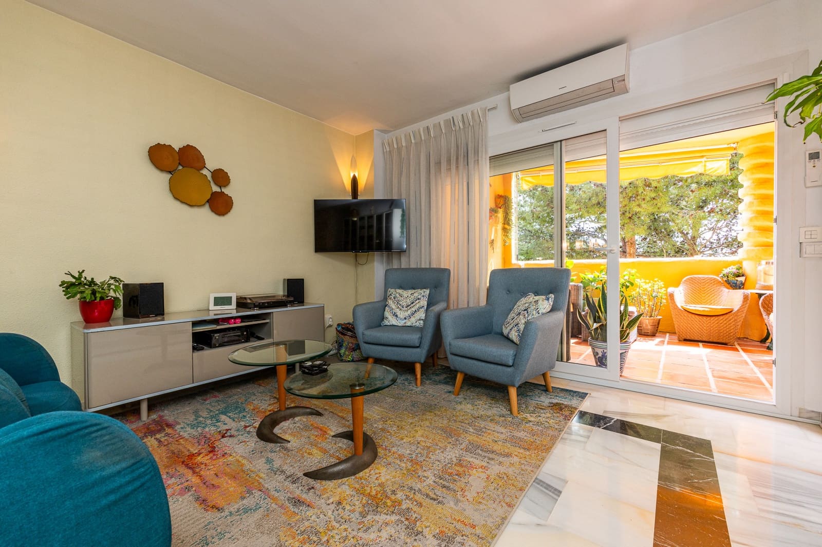 2 quarto Apartamento para venda em Calahonda com piscina - 295 000 € (Ref: 9796890)