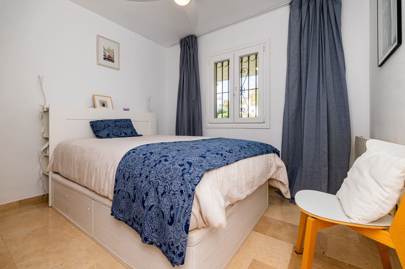 3 quarto Apartamento para venda em Calahonda com piscina - 430 000 € (Ref: 9798563)