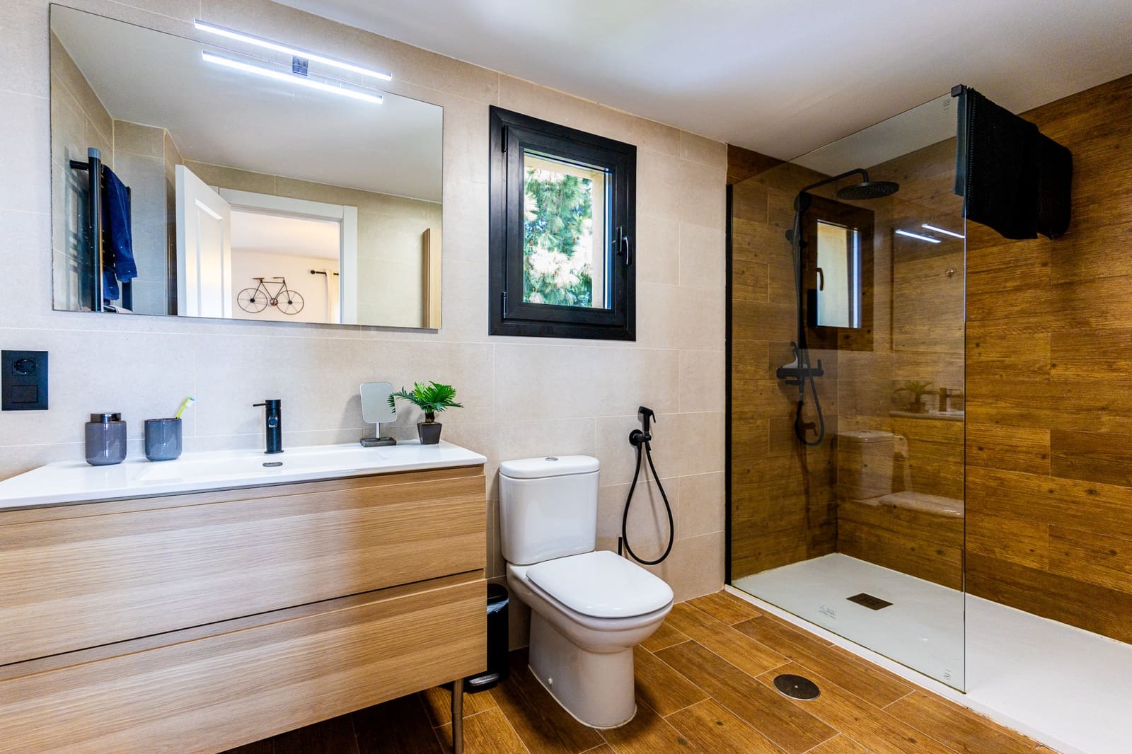 3 quarto Apartamento para venda em Calahonda com piscina - 430 000 € (Ref: 9798563)