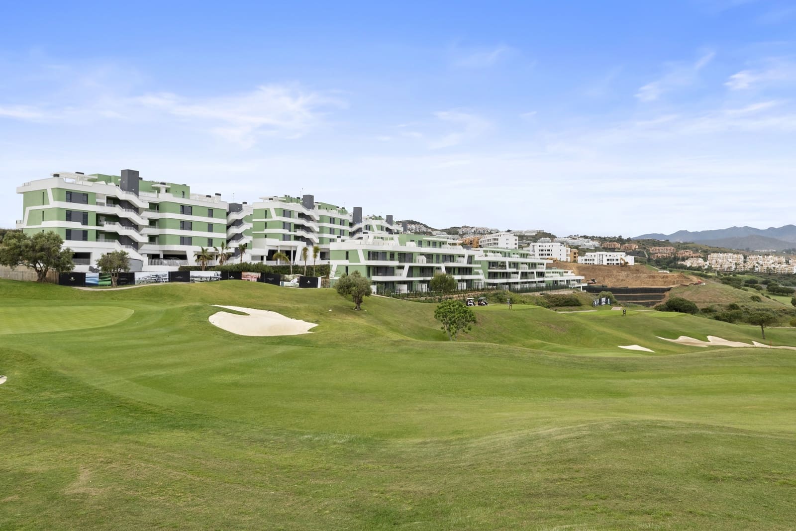 3 soveværelse Lejlighed til salg i La Cala de Mijas med swimmingpool garage - € 515.000 (Ref: 9798564)