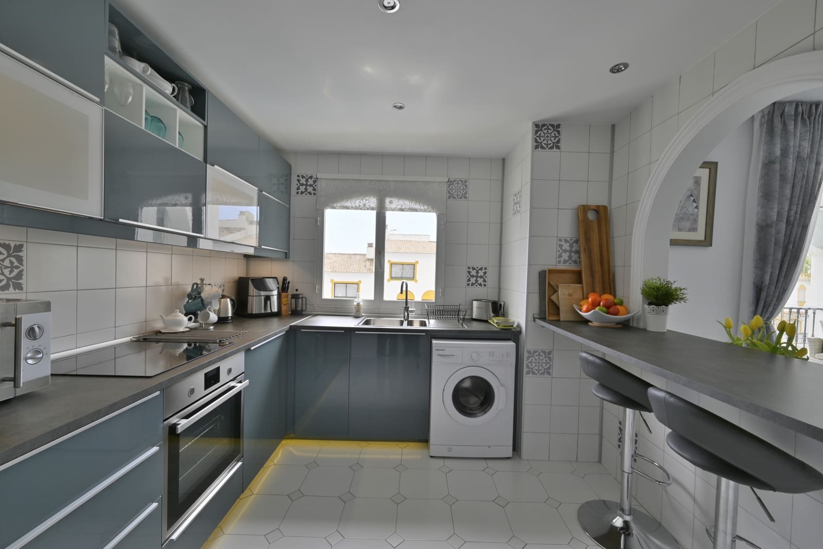 2 sovrum Lägenhet till salu i Calahonda med pool garage - 289 000 € (Ref: 9798565)