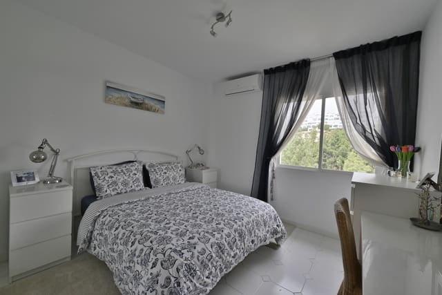 2 sovrum Lägenhet till salu i Calahonda, Mijas med pool garage - 289 000 € (Ref: 9798565)