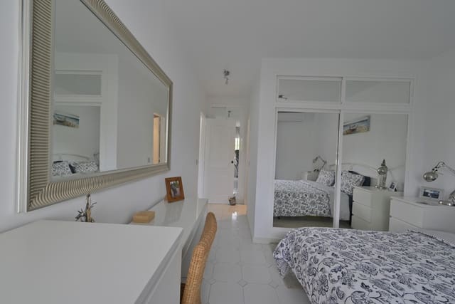 2 sovrum Lägenhet till salu i Calahonda, Mijas med pool garage - 289 000 € (Ref: 9798565)