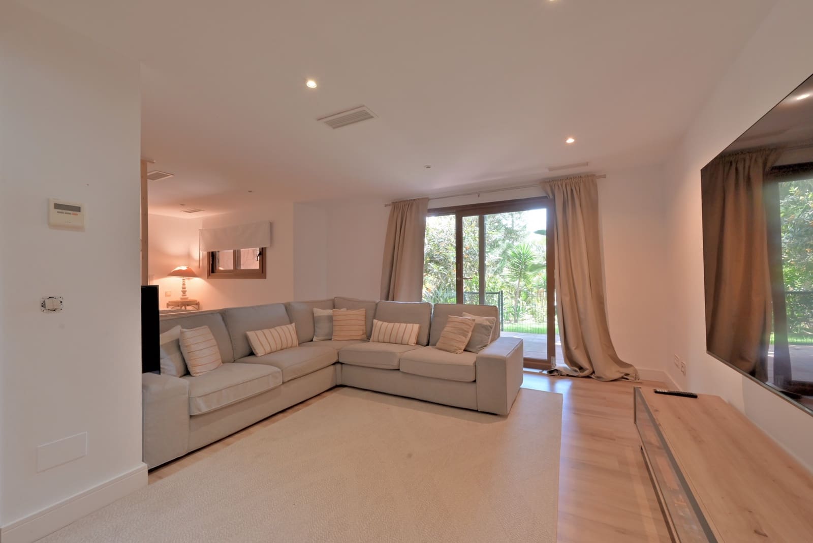 5 chambre Maison de Ville à vendre à Riviera del Sol avec garage - 650 000 € (Ref: 9803852)