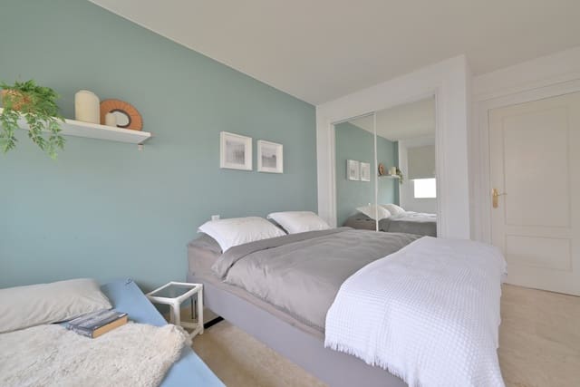 Apartamento de 2 habitaciones en Calahonda, Mijas en venta con piscina garaje - 381.000 € (Ref: 9805883)