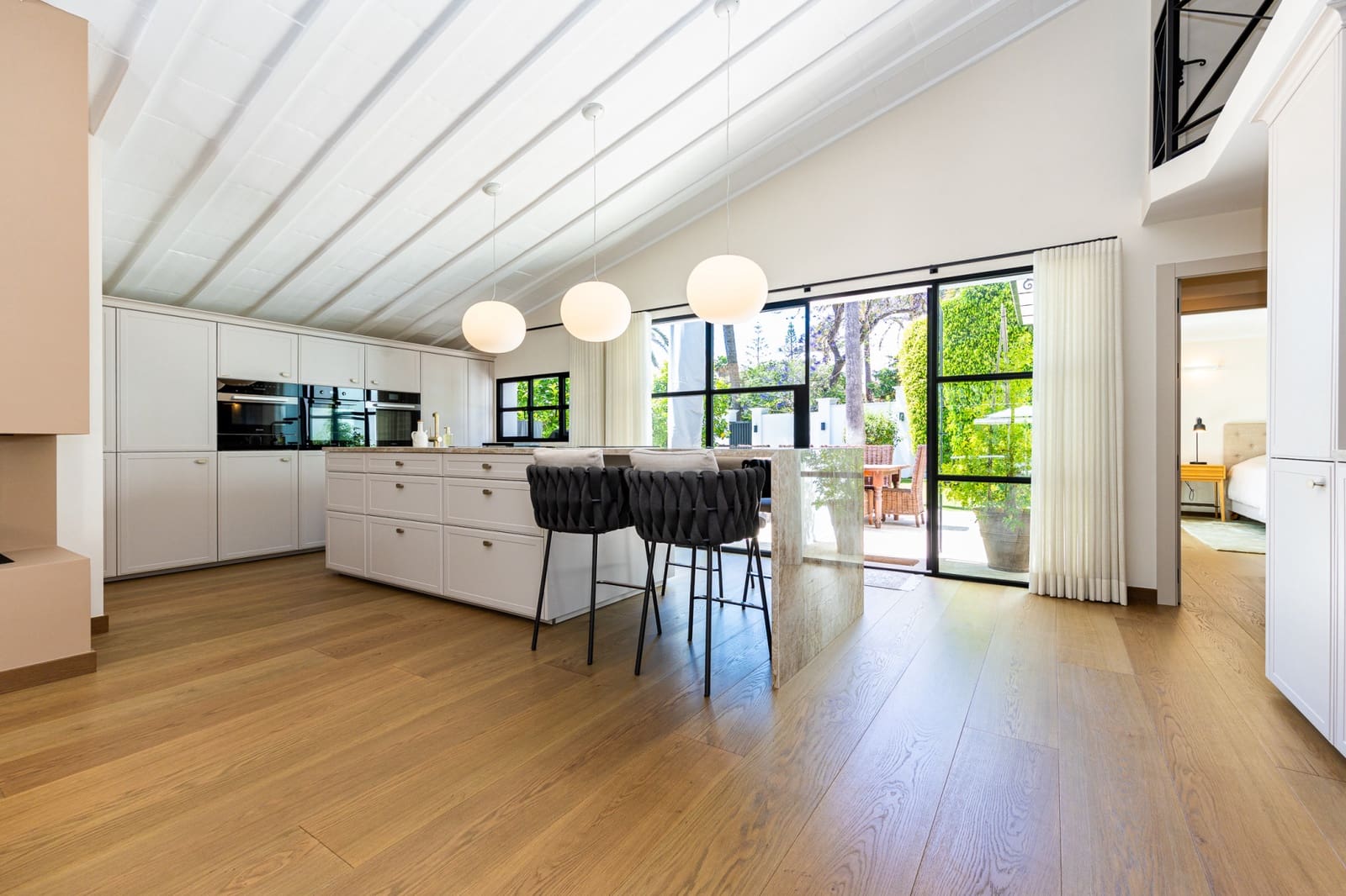 Chalet de 5 habitaciones en Marbella en venta con piscina garaje - 4.390.000 € (Ref: 9810960)