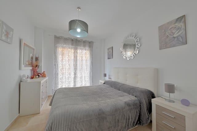 3 sovrum Lägenhet till salu i Riviera del Sol, Mijas med pool garage - 425 000 € (Ref: 9815377)